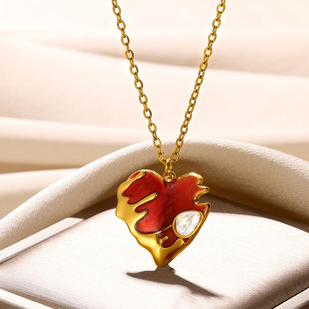 Chic Simplicity: Free Shipping on Our New Trendy Lip Chain Stainless Steel Heart Necklace