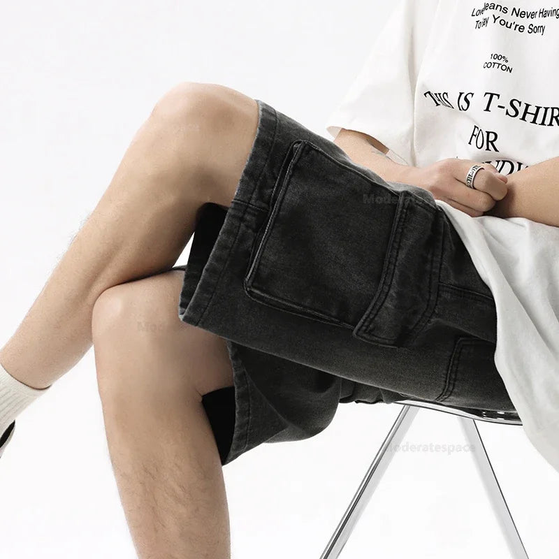 Retro Vibes: Loose Denim Shorts for Effortless Summer Style
