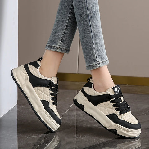 Flat breathable student small white shoes women 2024 spring college style sneakers