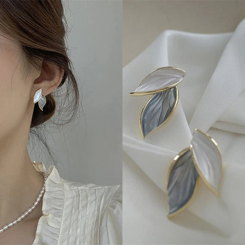 Arrival Metal Trendy Fresh Lovely Sweet Grey Leaf Stud Earrings For Women Fashion Jewelry