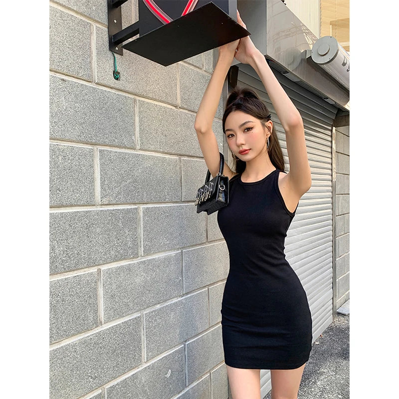 Schwarzes Y2K-Minikleid