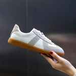 Sneakers 2024 New Genuine Leather Ladies Moral Training Shoes