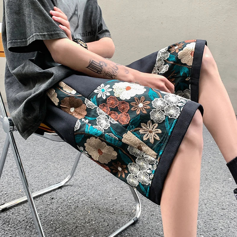 Vintage Embroidered Floral Shorts Men's Summer Casual Five-part Pants Hip-hop Male