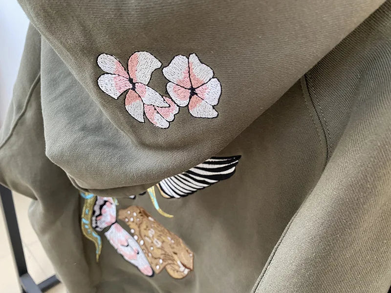 Army Green Flowers Skull Wings Pocket Fleece Pullover Sweatshirt