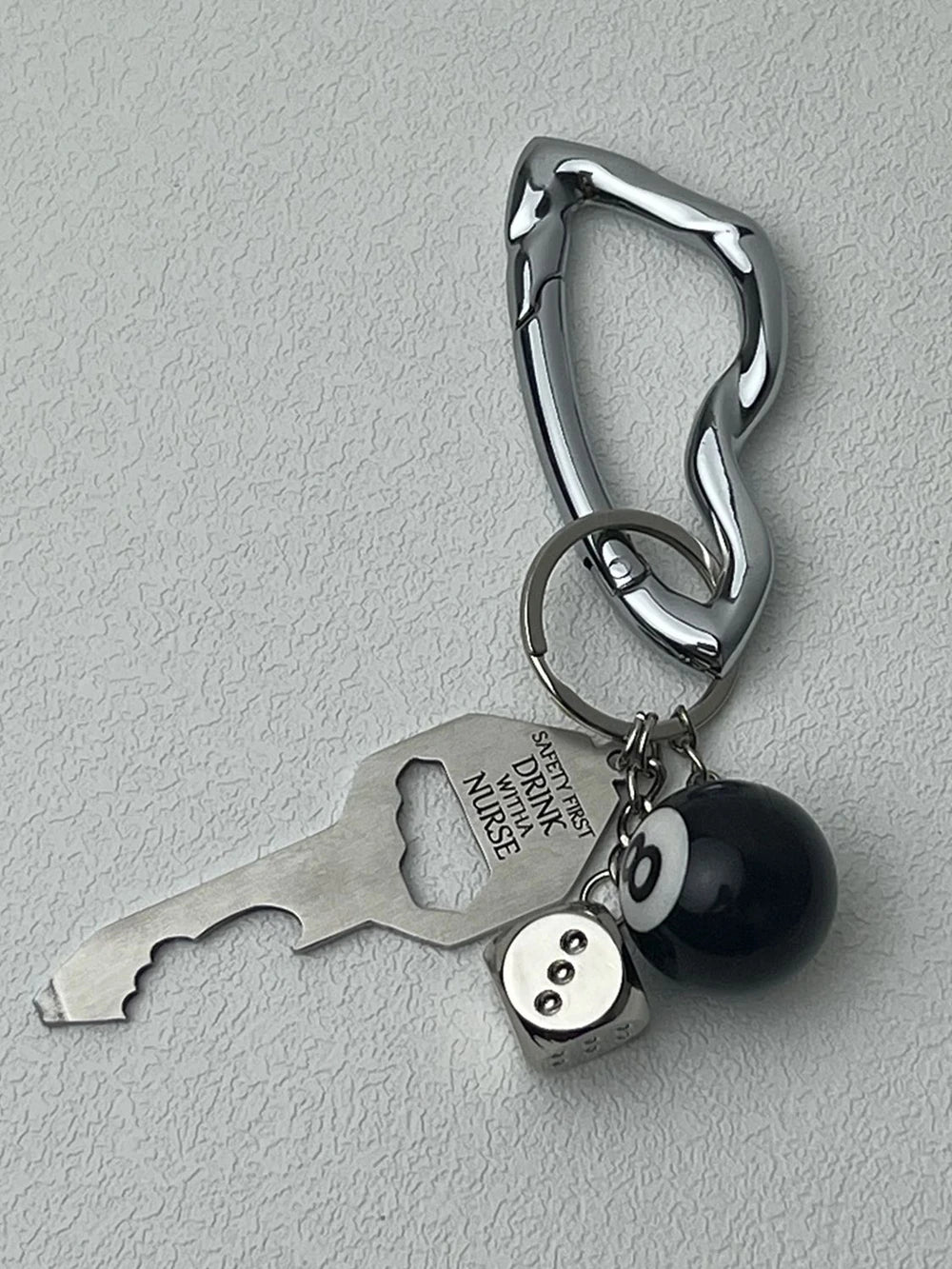 Twisted Metal Carabiner Keychain Multifunctional Mountaineering Car