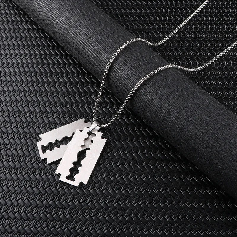 Stylish Stainless Steel Razor Pendant - Men's Fashion Jewelry for a Sharp Look