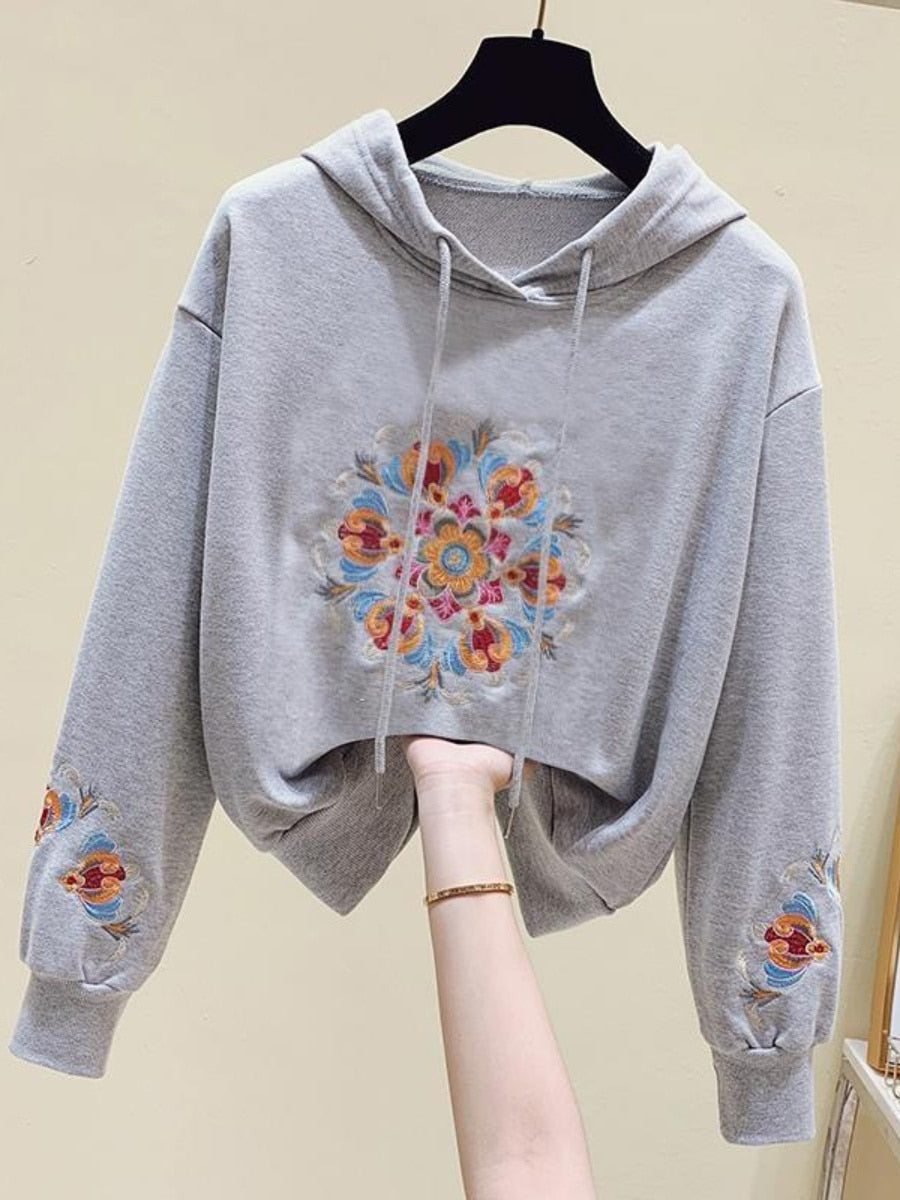 Winter 2023 Artistic Embroidered Flower Hoodie Coat Women's Leisure Pullover Sportswear Gray Hooded Sweatshirt Jacket for Autumn New