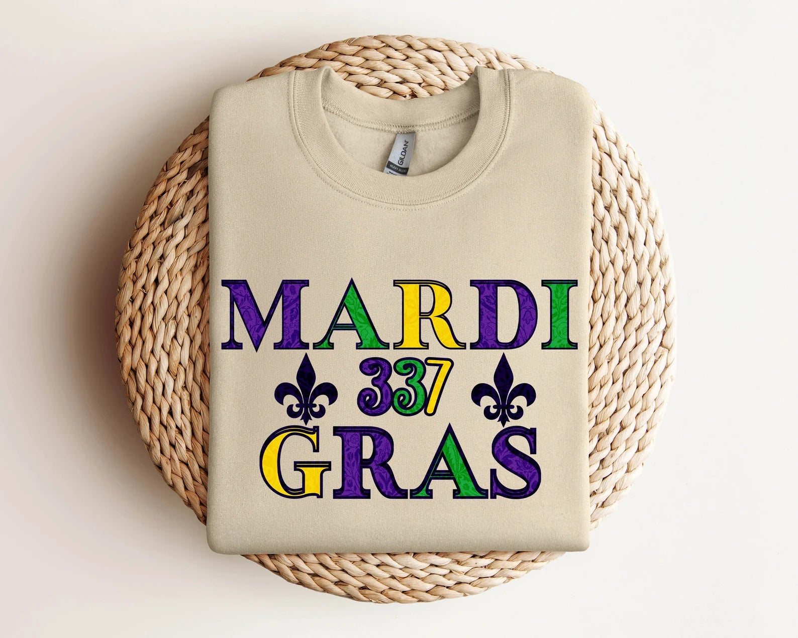 Vintage Mardi Gras Sweatshirt Carnival Celebration
